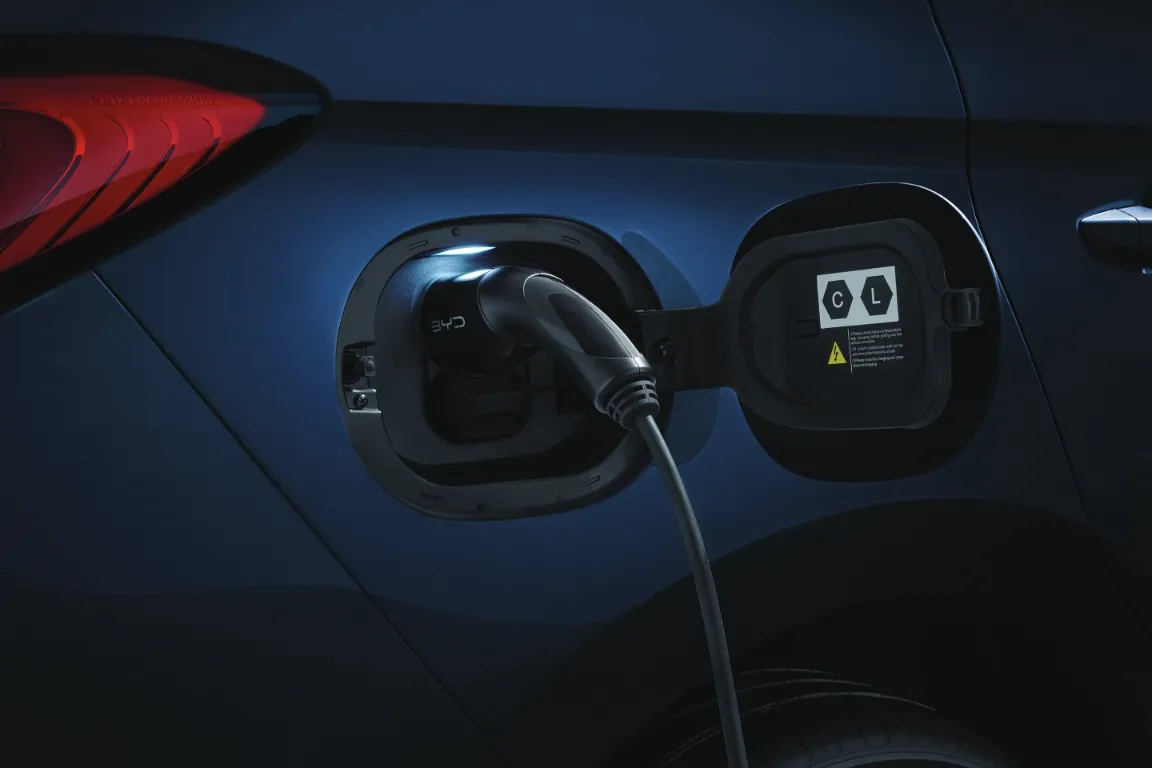 byd m6 interior fitur-m6-5