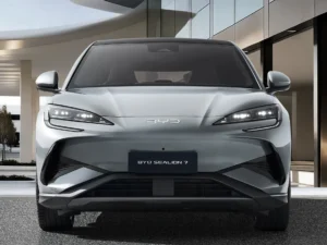 byd sealion7-exterior-banner
