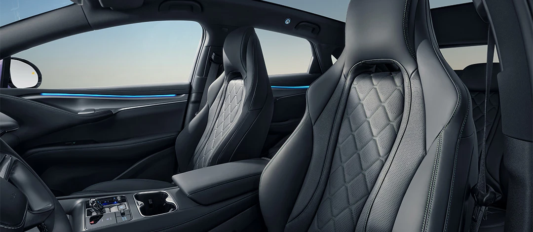 byd sealion7-interior-1