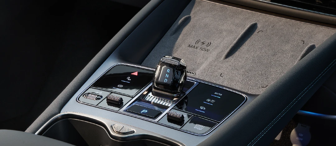byd sealion7-interior-4