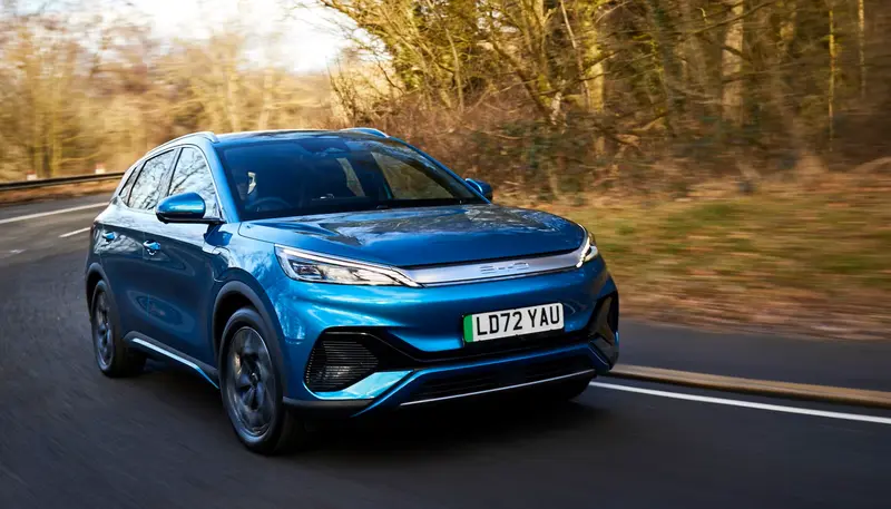 Fitur Modern Melimpah dari BYD Atto 3 | insureka!